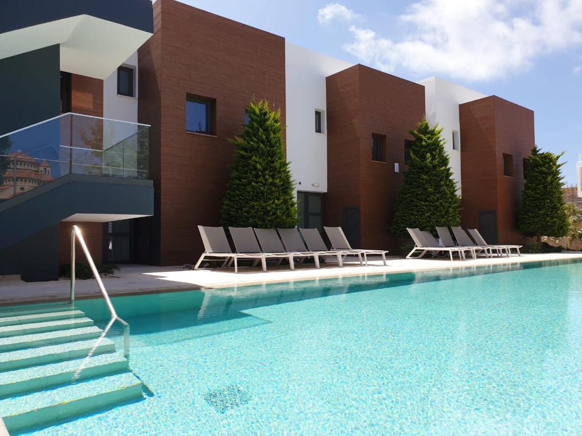 Victoria Suites Paphos Extérieur photo