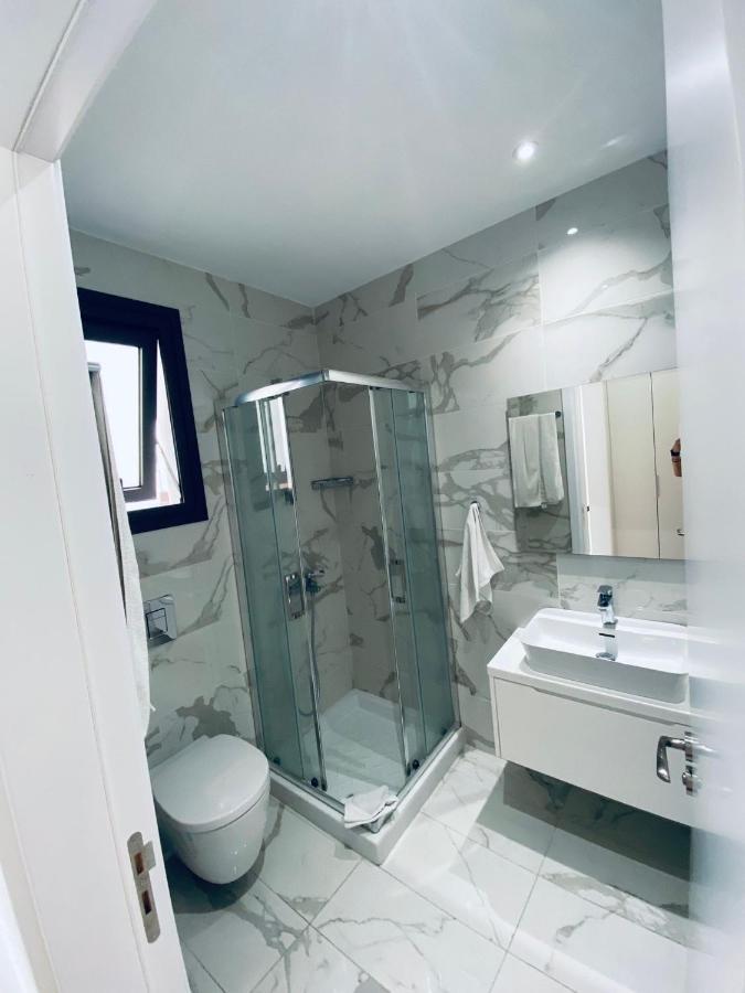Victoria Suites Paphos Extérieur photo