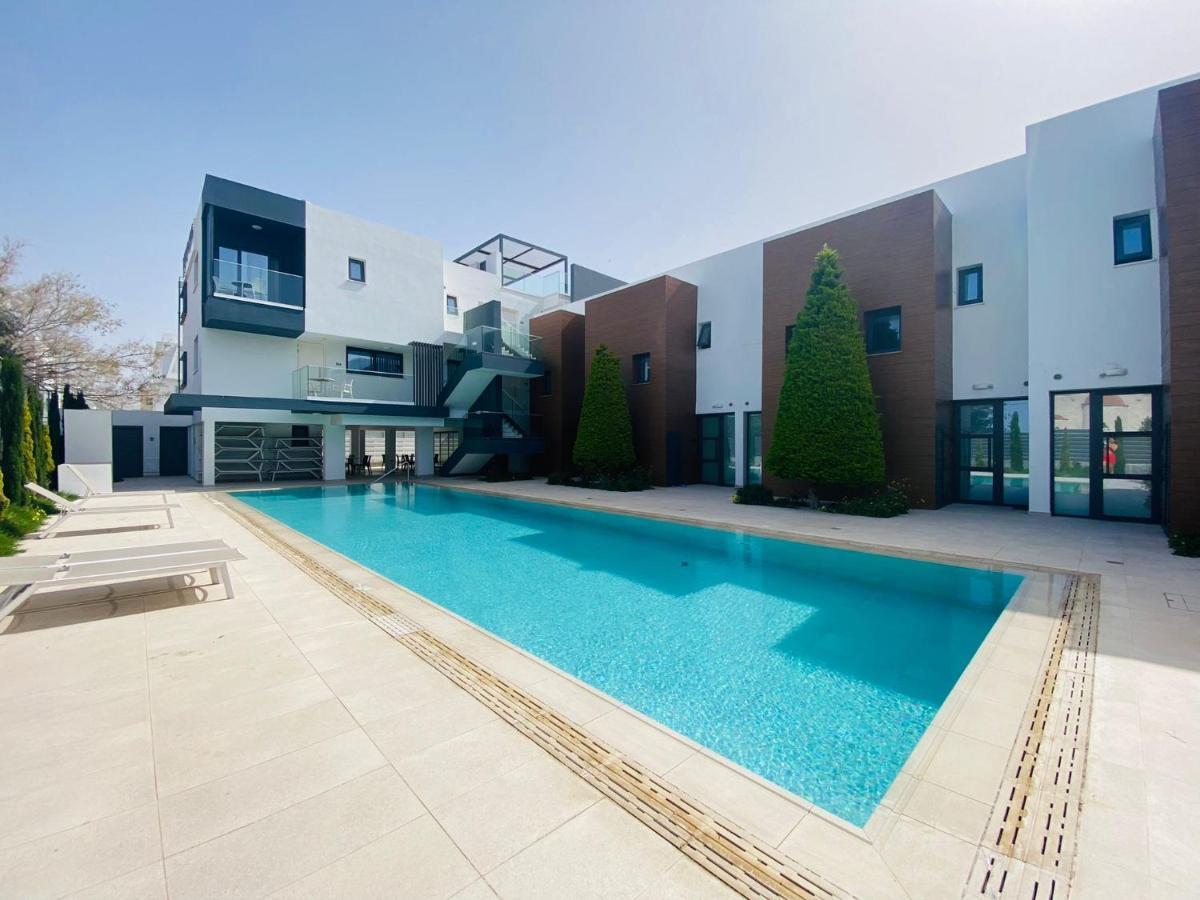 Victoria Suites Paphos Extérieur photo